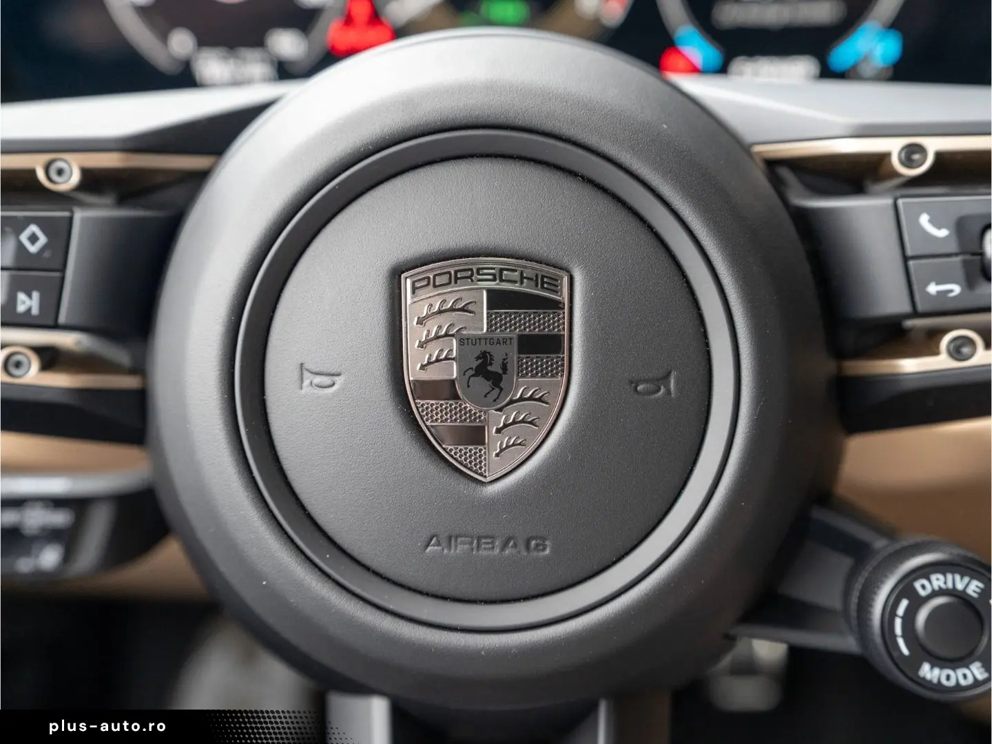 PORSCHE Cayenne Turbo E-Hybrid Burmester PDCC Massage