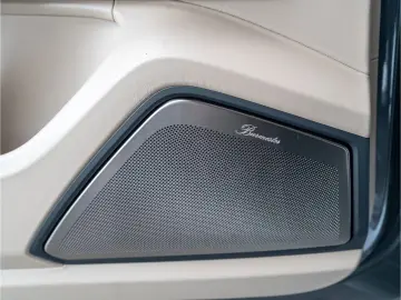PORSCHE Cayenne Turbo E-Hybrid Burmester PDCC Massage
