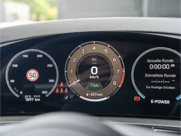 PORSCHE Cayenne Turbo E-Hybrid Burmester PDCC Massage