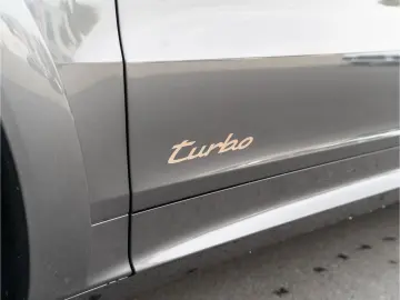 PORSCHE Cayenne Turbo E-Hybrid Burmester PDCC Massage