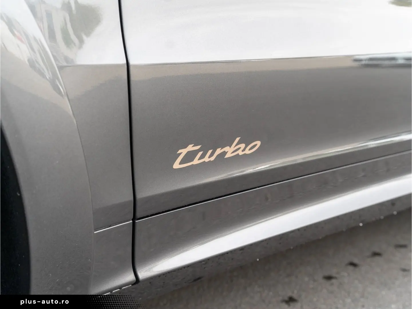 PORSCHE Cayenne Turbo E-Hybrid Burmester PDCC Massage