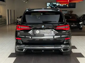 BMW X5 xDrive 30 d M Sport Pano HuD StHzg Massage