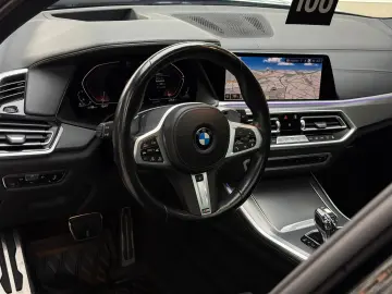 BMW X5 xDrive 30 d M Sport Pano HuD StHzg Massage