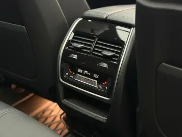 BMW X5 xDrive 30 d M Sport Pano HuD StHzg Massage