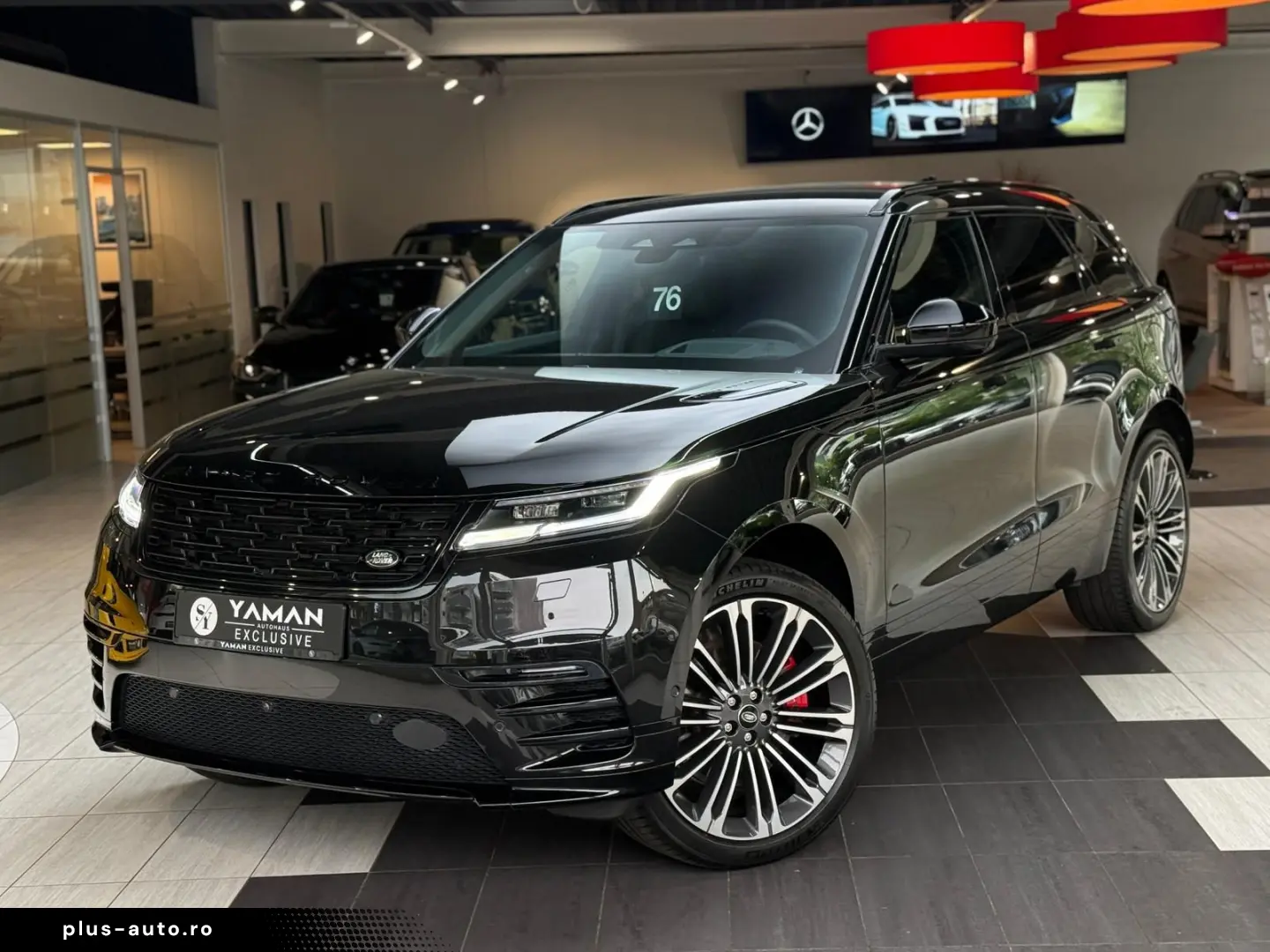 LAND ROVER Range Rover Velar Hybrid Dynamic SE Head-up AHK