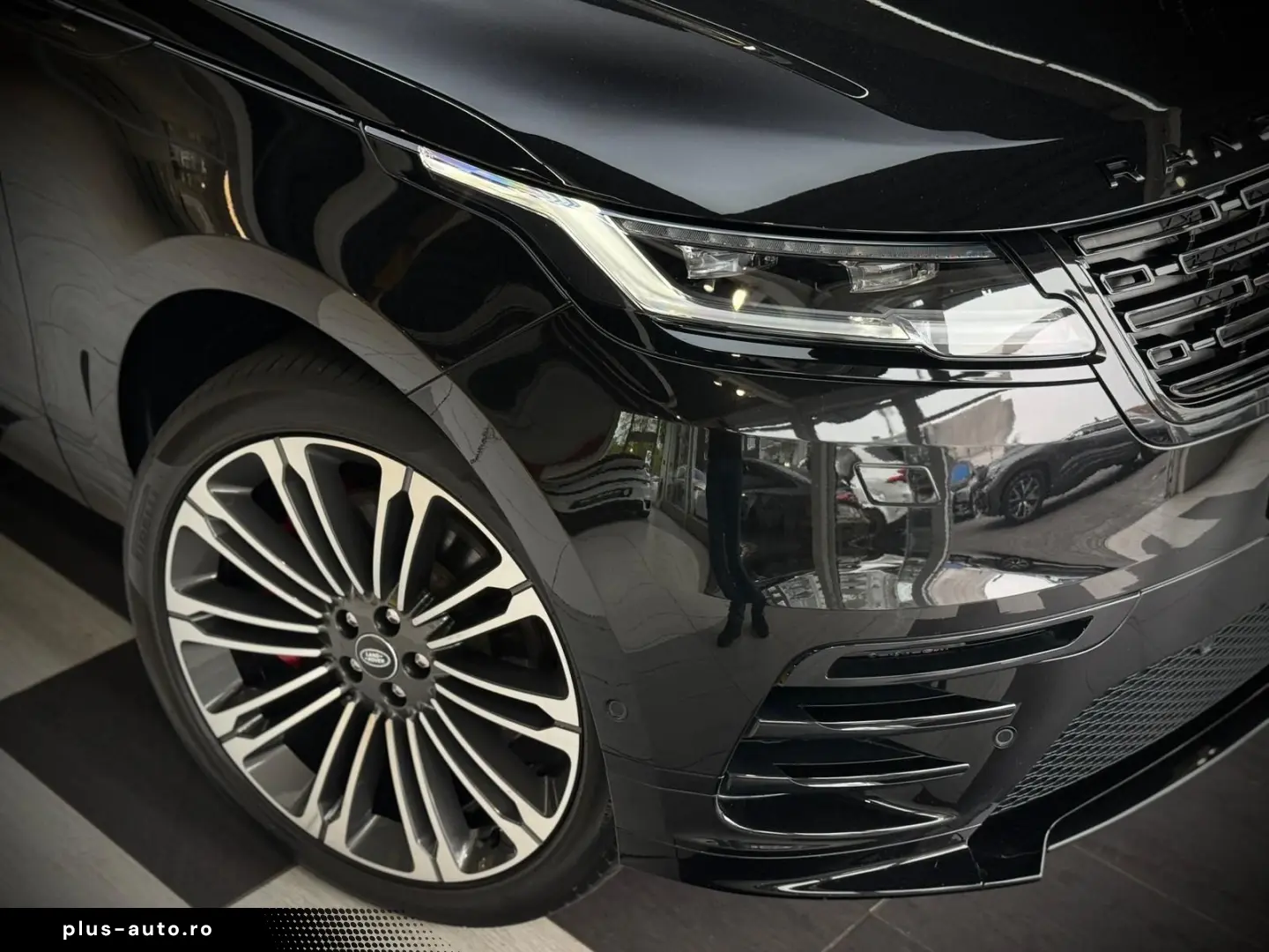 LAND ROVER Range Rover Velar Hybrid Dynamic SE Head-up AHK