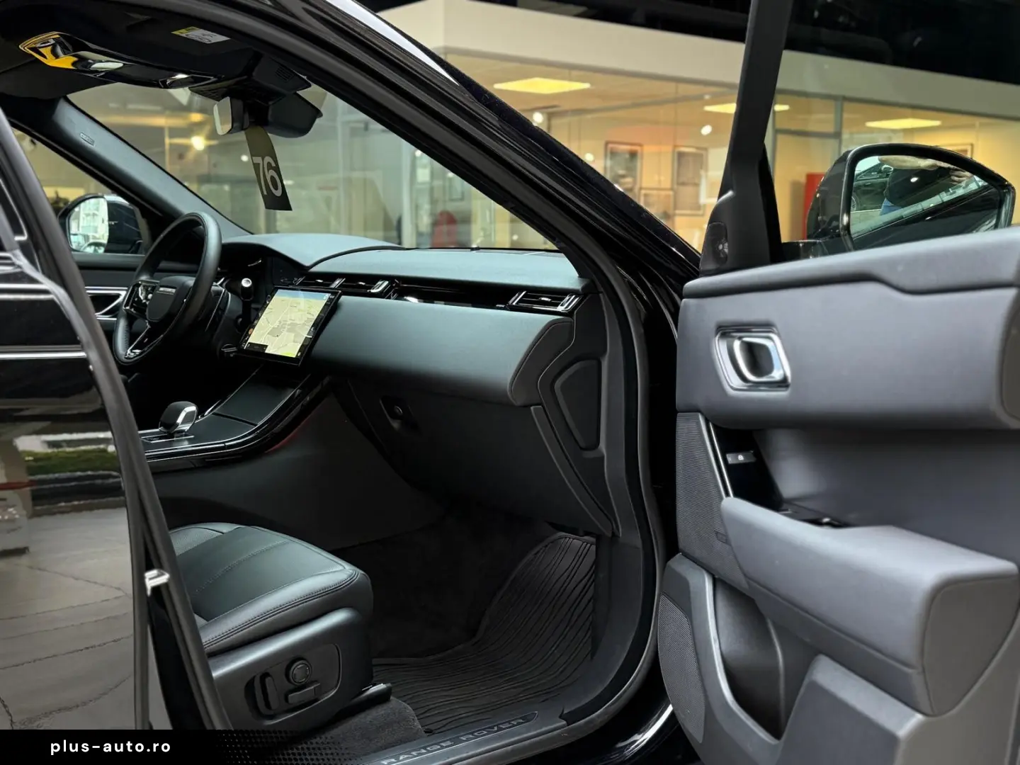 LAND ROVER Range Rover Velar Hybrid Dynamic SE Head-up AHK