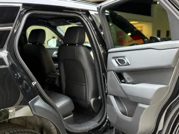 LAND ROVER Range Rover Velar Hybrid Dynamic SE Head-up AHK
