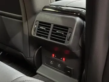 LAND ROVER Range Rover Velar Hybrid Dynamic SE Head-up AHK