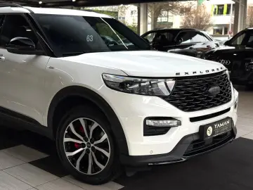 FORD Explorer ST-Line Plug-in-Hybrid 4x4 Pano B&O 7-S