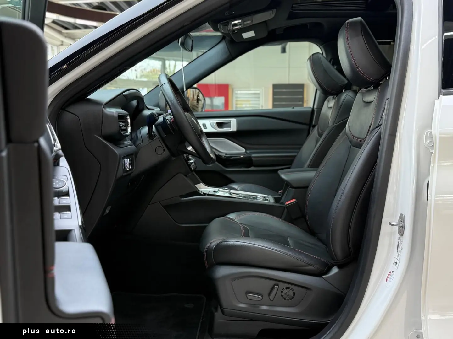 FORD Explorer ST-Line Plug-in-Hybrid 4x4 Pano B&O 7-S