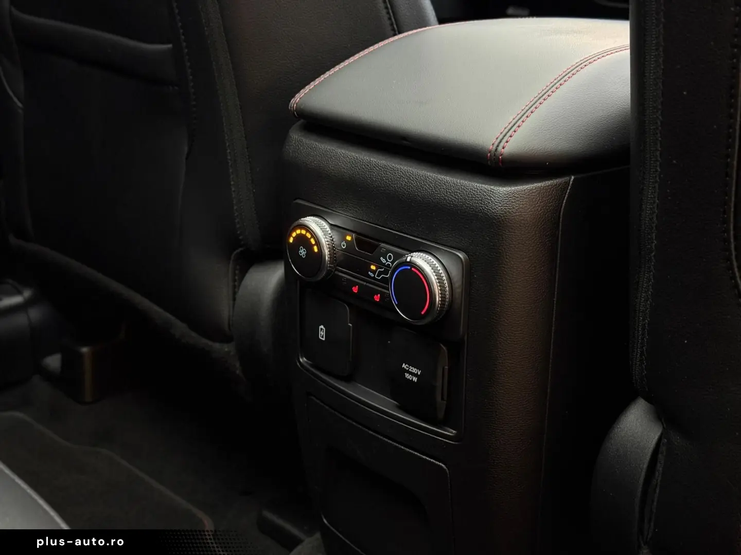 FORD Explorer ST-Line Plug-in-Hybrid 4x4 Pano B&O 7-S