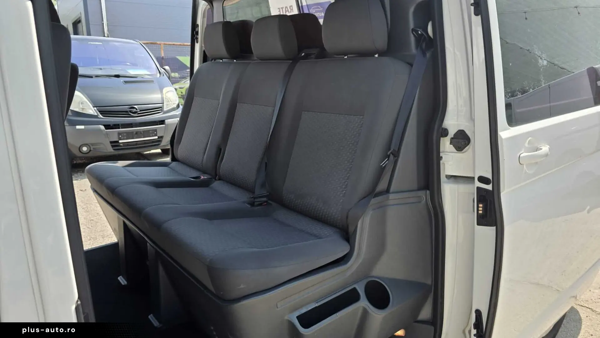 Volkswagen Transporter 2.0 TDI Transporter L2H1 Comfortline