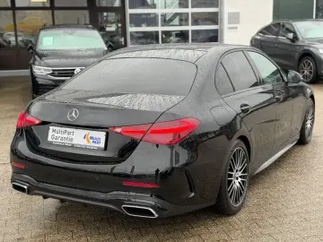 MERCEDES-BENZ C 220 d Limousine AMG Line Night Paket