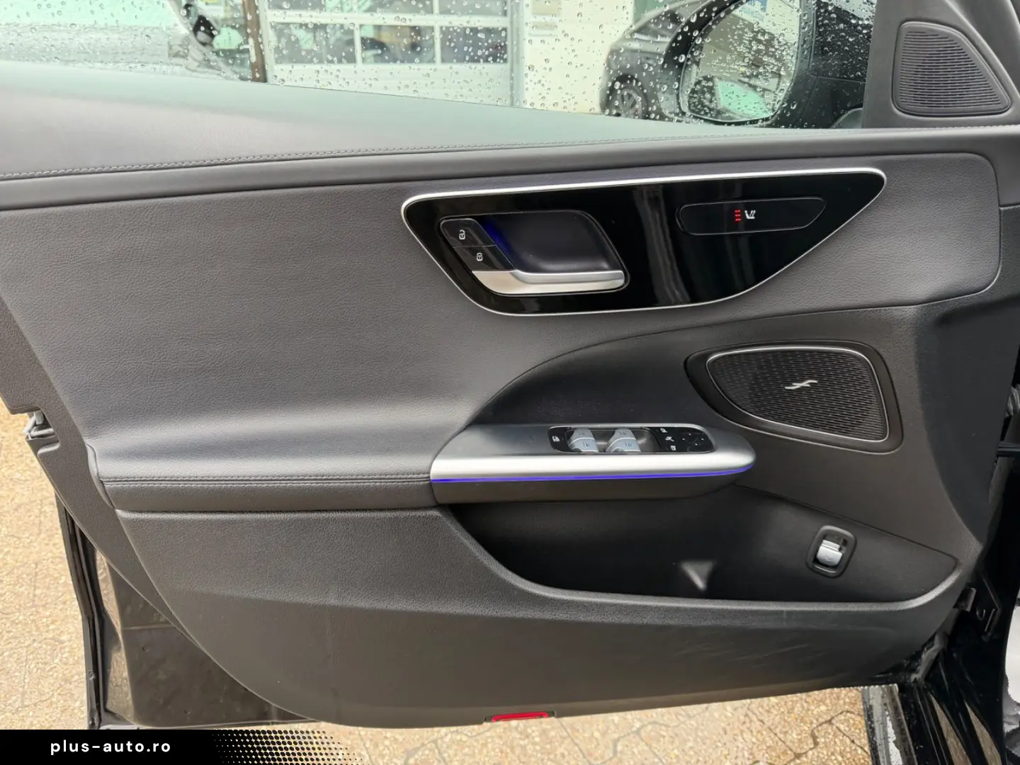 MERCEDES-BENZ C 220 d Limousine AMG Line Night Paket
