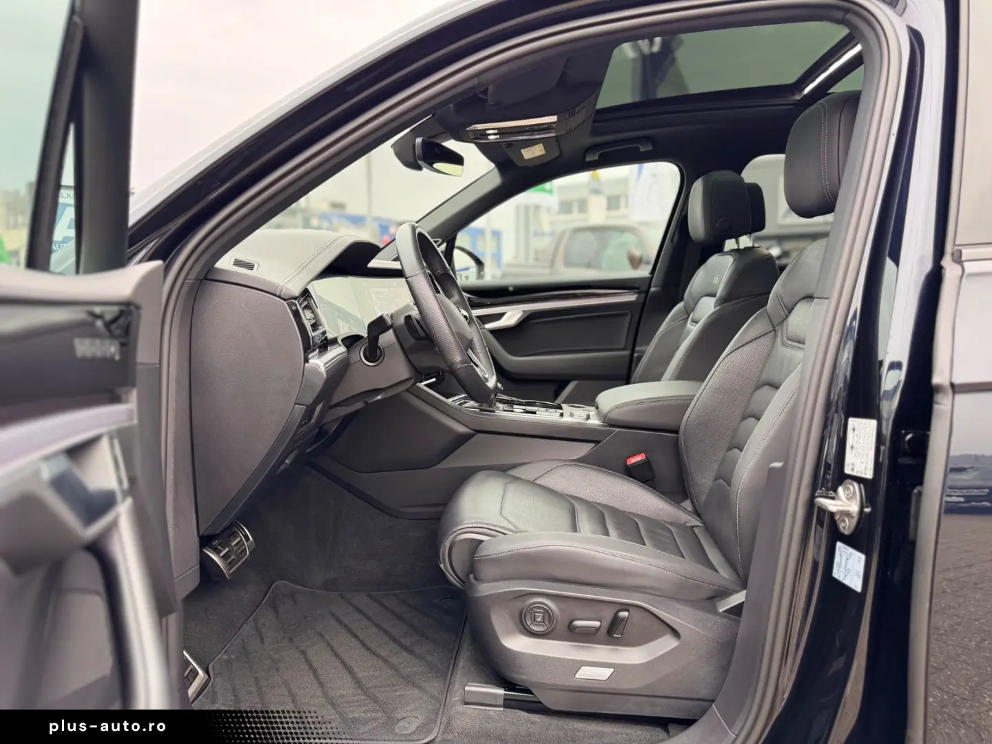 VW Touareg 3.0 TDI R-Line 4Motion
