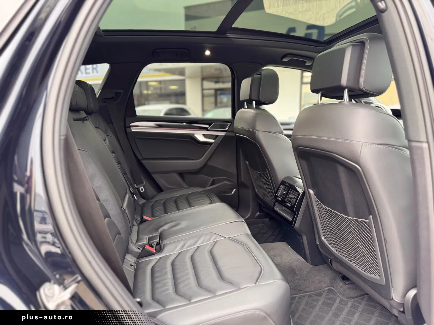 VW Touareg 3.0 TDI R-Line 4Motion