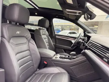 VW Touareg 3.0 TDI R-Line 4Motion