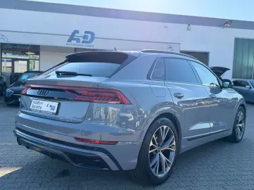 AUDI Q8 50 TDI quattro S line Competition Plus