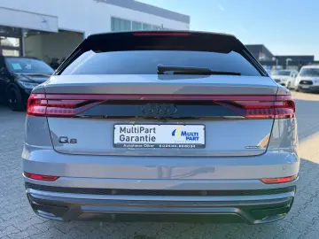 AUDI Q8 50 TDI quattro S line Competition Plus
