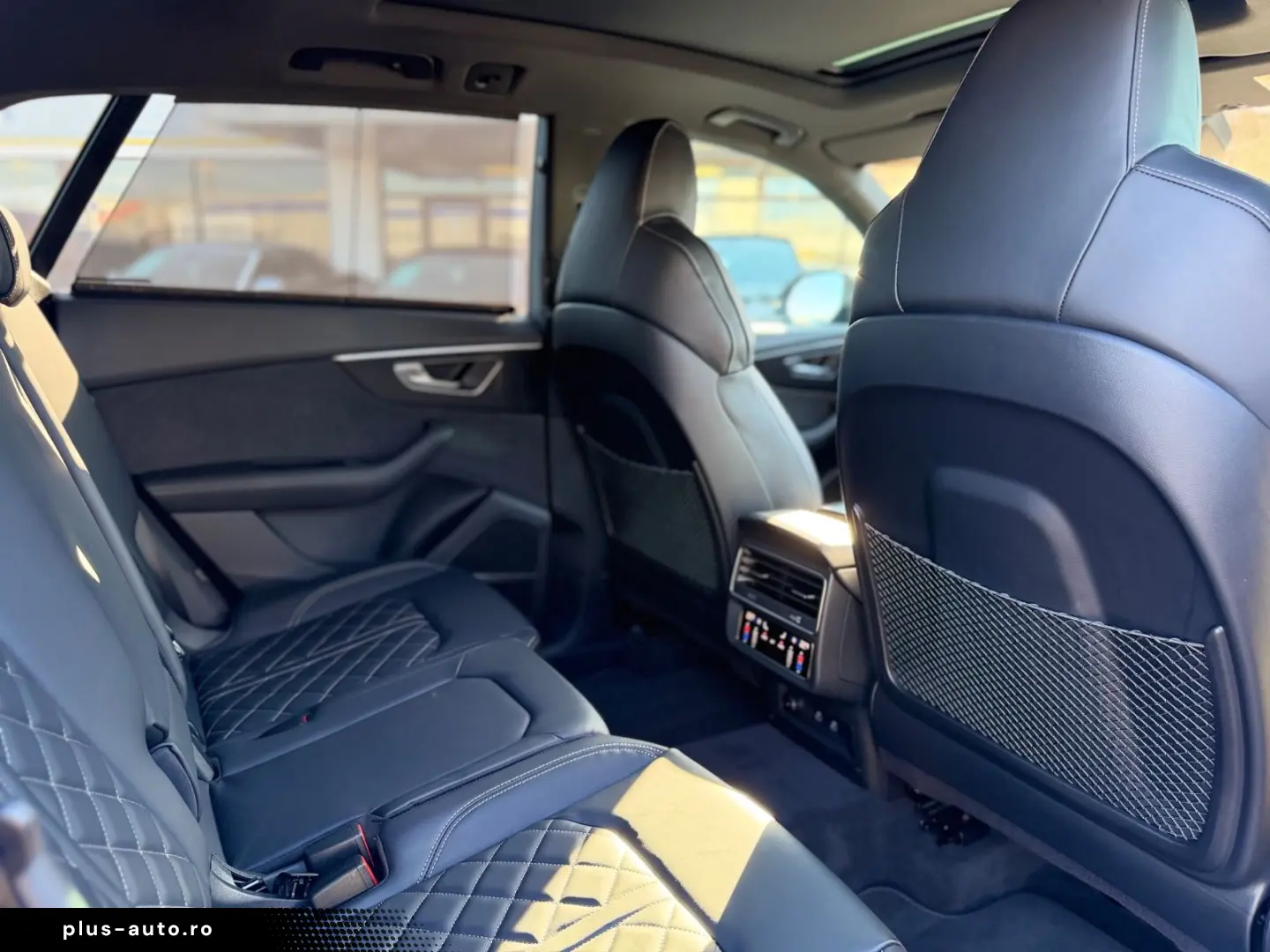 AUDI Q8 50 TDI quattro S line Competition Plus
