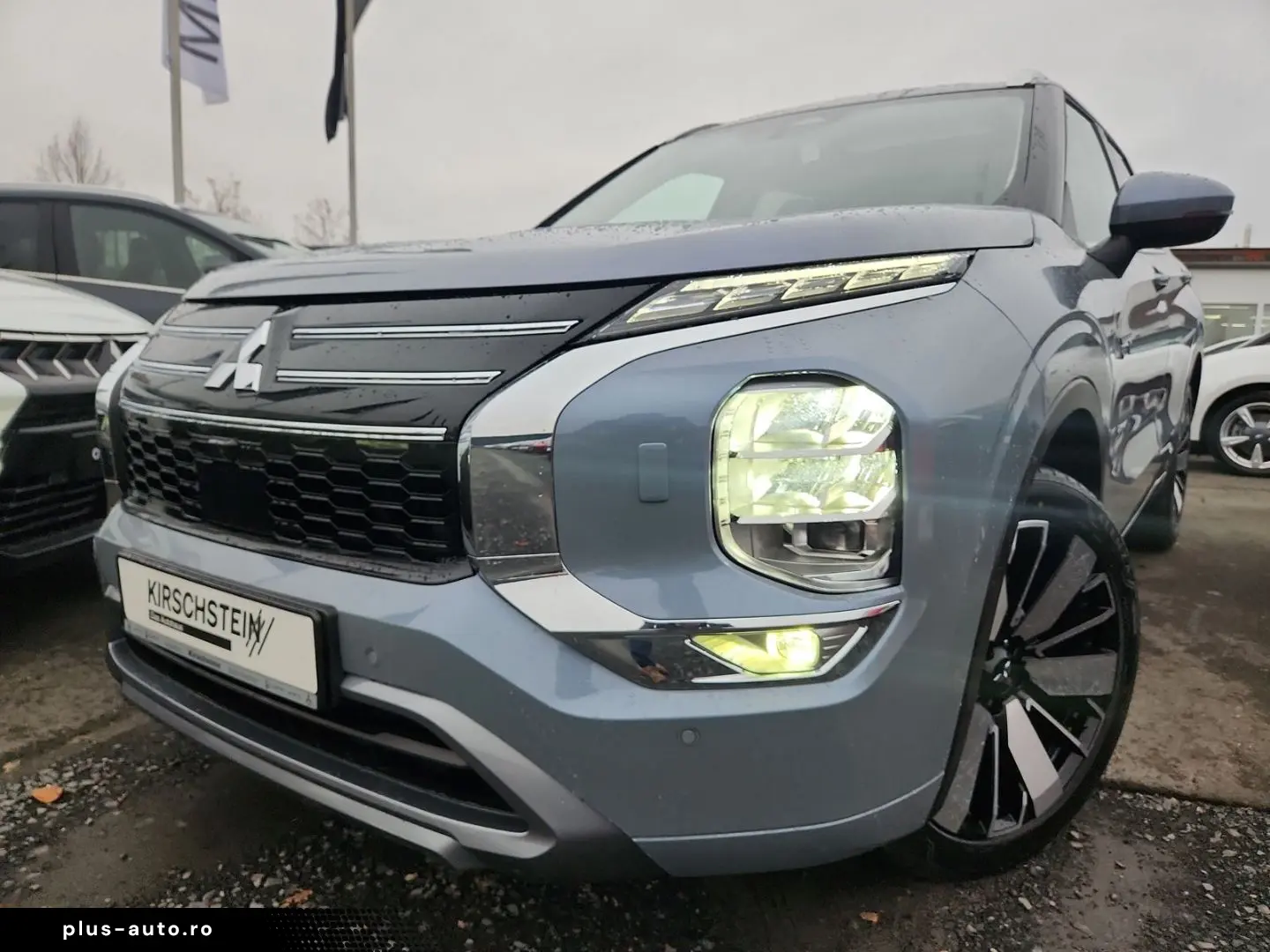 MITSUBISHI Plug-in Hybrid Outlander Diamant Top 4WD Dienstw
