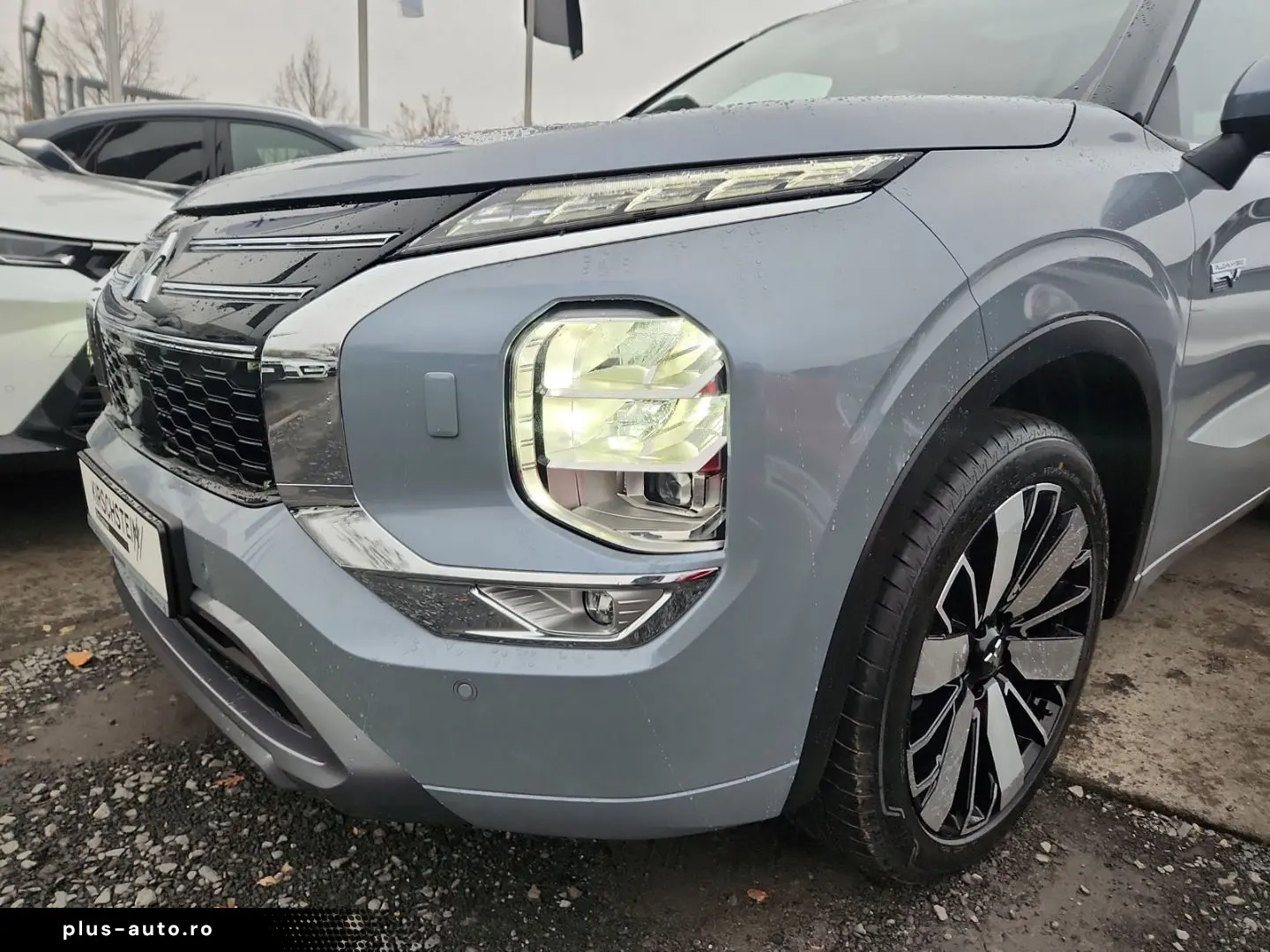 MITSUBISHI Plug-in Hybrid Outlander Diamant Top 4WD Dienstw