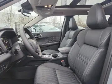 MITSUBISHI Plug-in Hybrid Outlander Diamant Top 4WD Dienstw