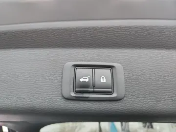 MITSUBISHI Plug-in Hybrid Outlander Diamant Top 4WD Dienstw