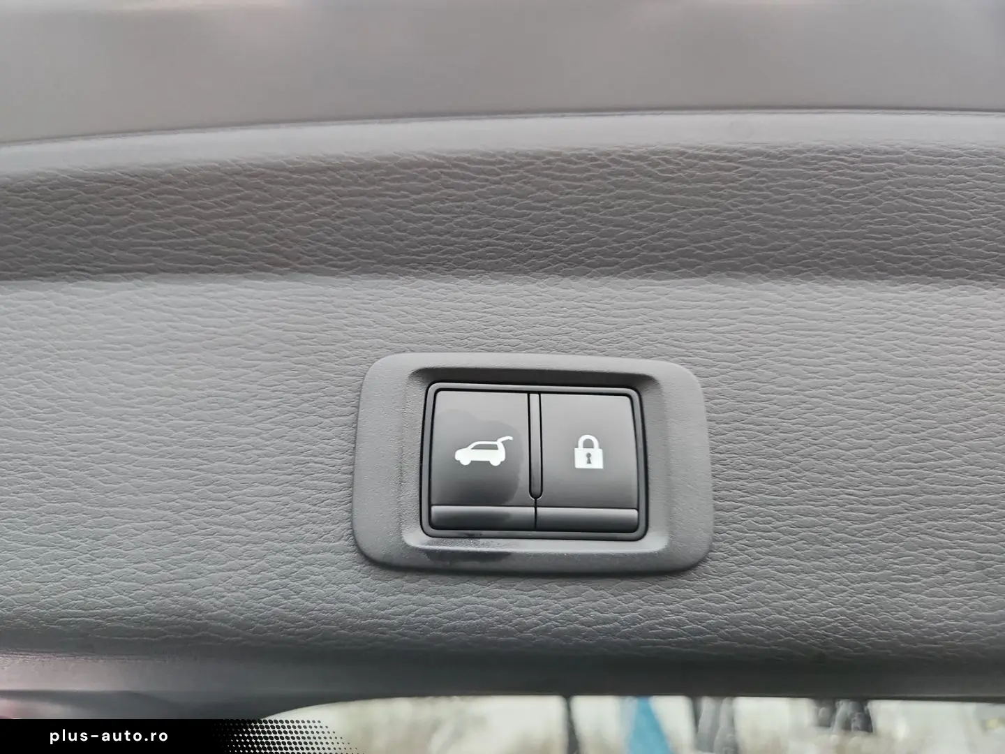 MITSUBISHI Plug-in Hybrid Outlander Diamant Top 4WD Dienstw