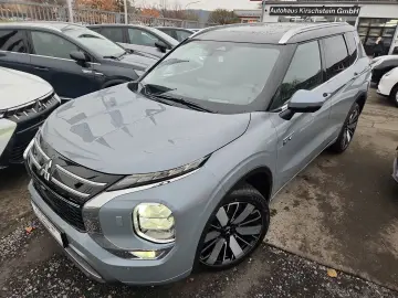 MITSUBISHI Plug-in Hybrid Outlander Diamant Top 4WD Dienstw