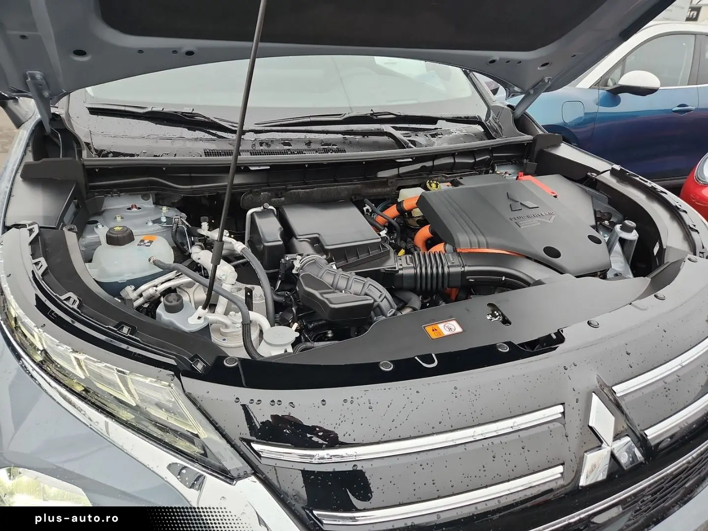 MITSUBISHI Plug-in Hybrid Outlander Diamant Top 4WD Dienstw