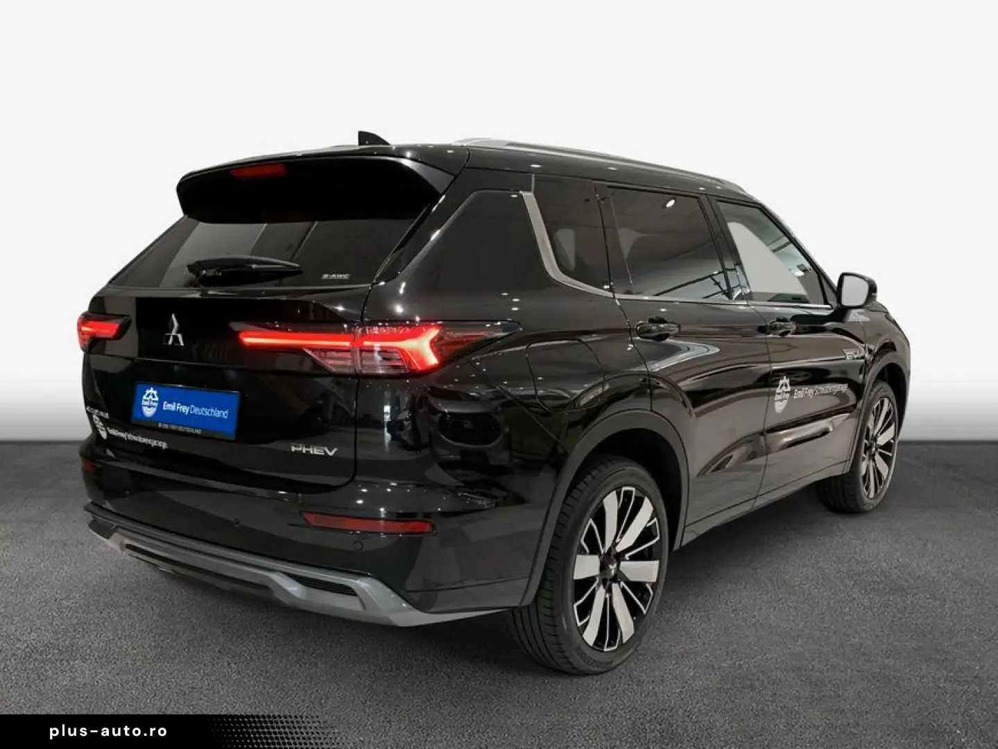MITSUBISHI Outlander 2.4 4WD Plug-In Hybrid Top