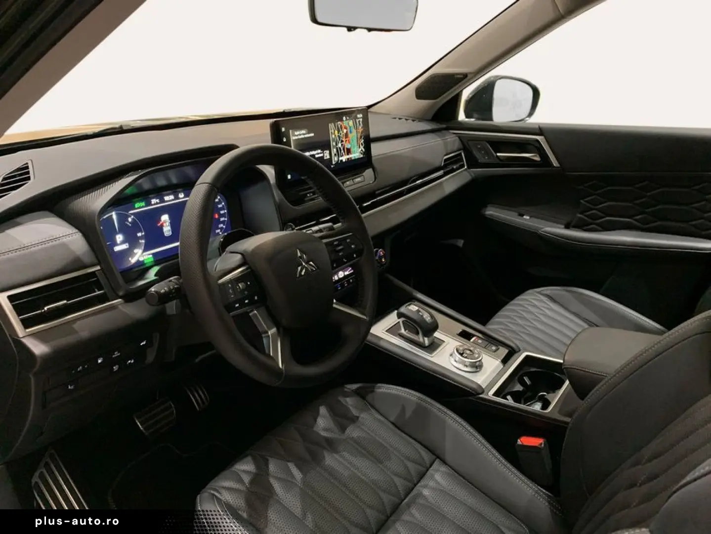 MITSUBISHI Outlander 2.4 4WD Plug-In Hybrid Top