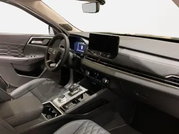 MITSUBISHI Outlander 2.4 4WD Plug-In Hybrid Top