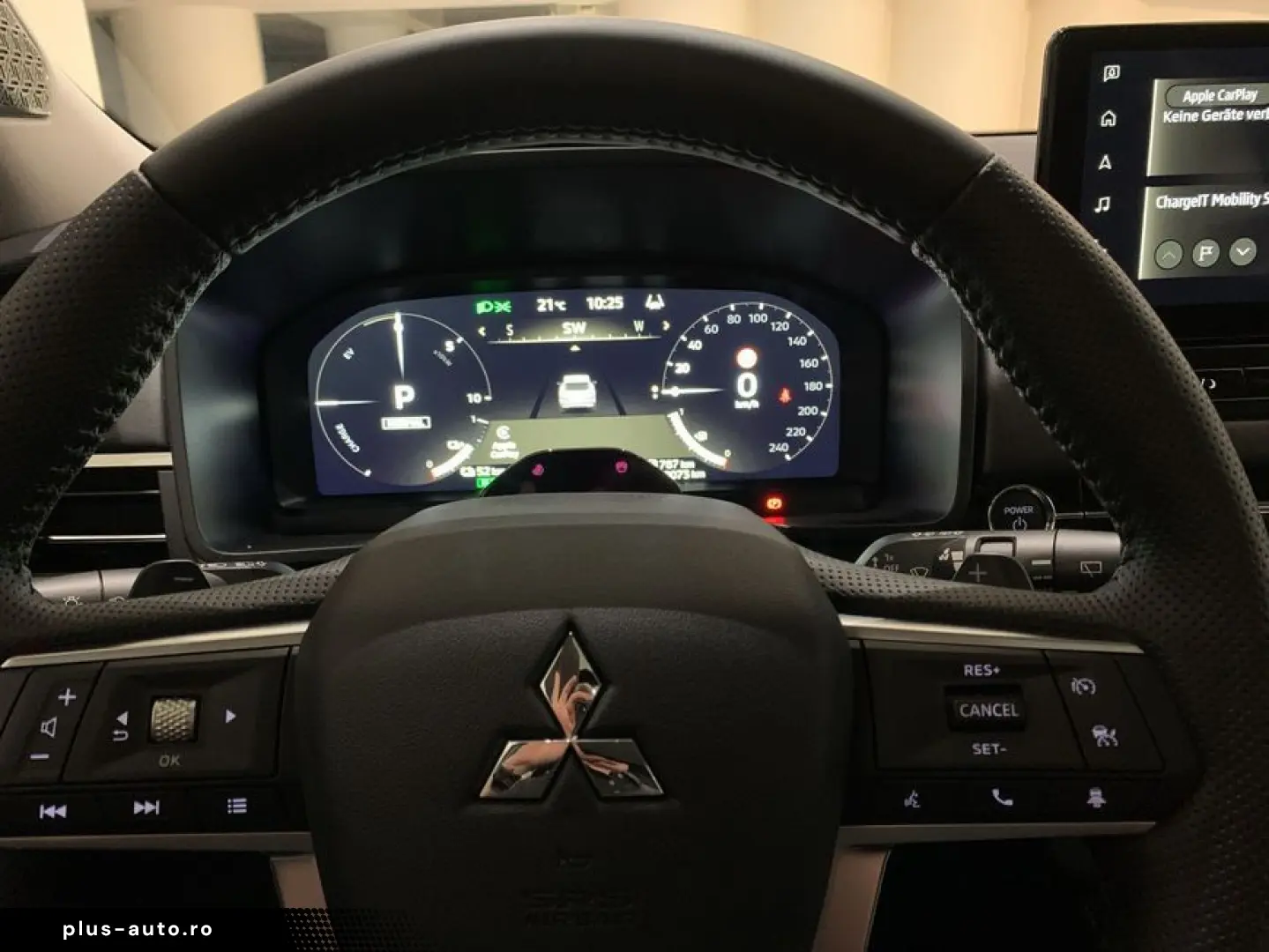 MITSUBISHI Outlander 2.4 4WD Plug-In Hybrid Top