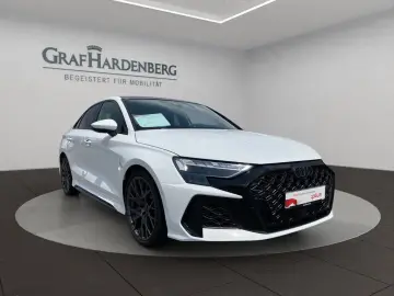 AUDI RS3 Limousine 2.5 TFSI quattro