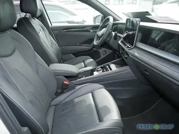 VW Tayron R-Line BlackStyle 1.5 Hybrid DSG Navi AHK