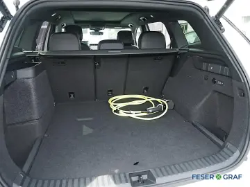 VW Tayron R-Line BlackStyle 1.5 Hybrid DSG Navi AHK