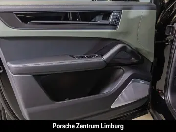 PORSCHE Cayenne E-Hybrid Coupe Black Edition Burmester