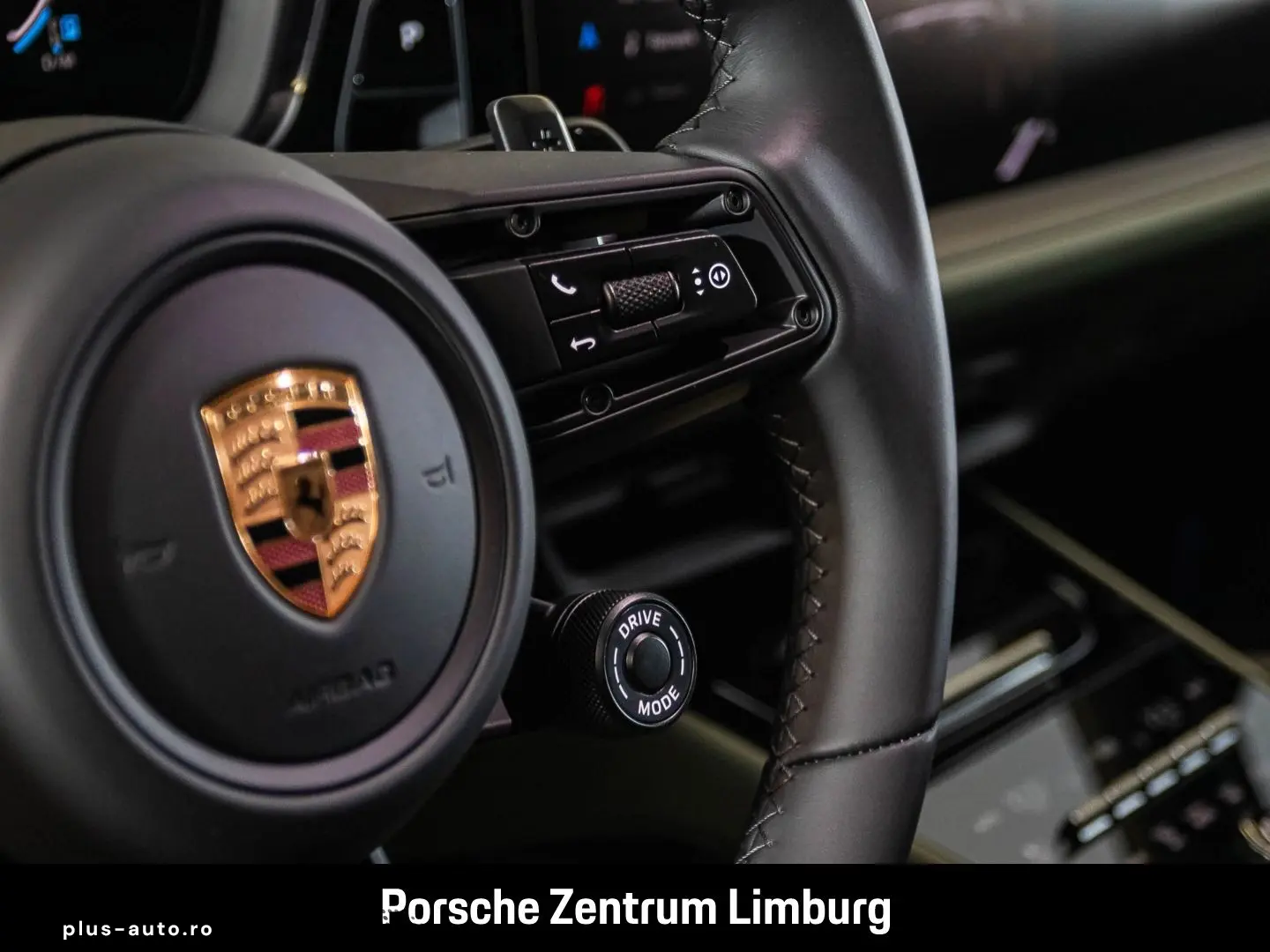 PORSCHE Cayenne E-Hybrid Coupe Black Edition Burmester