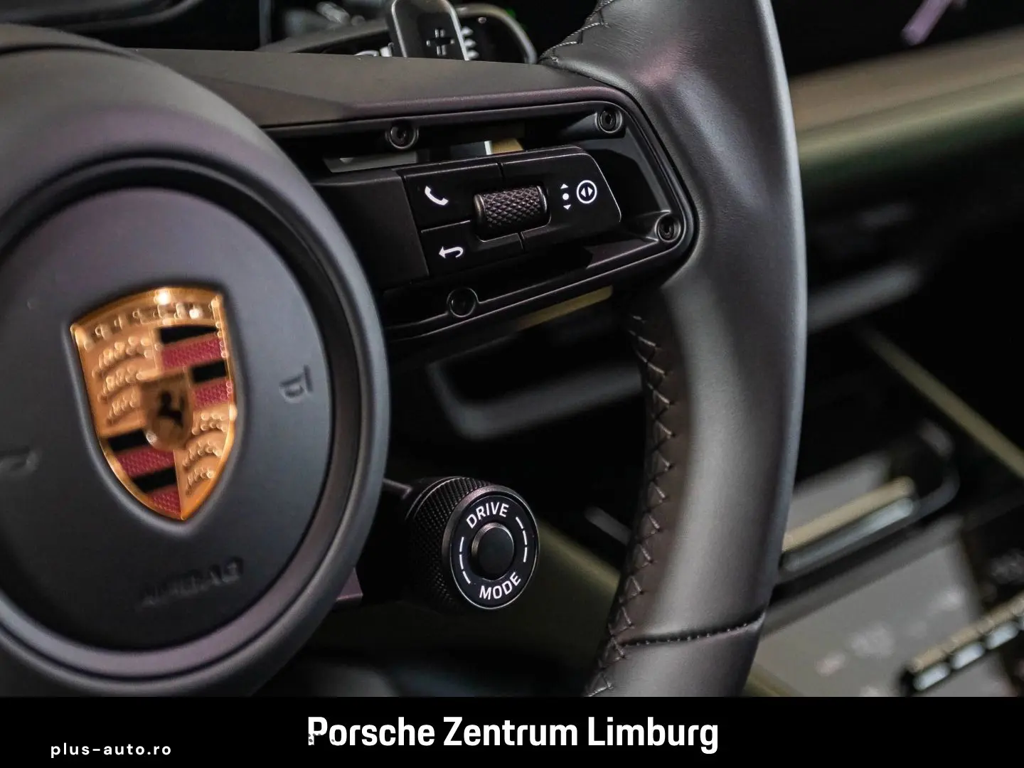 PORSCHE Cayenne E-Hybrid Coupe Black Edition Burmester
