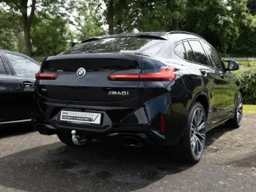 BMW X4 M40i xDrive PANO HUD 360  LASER