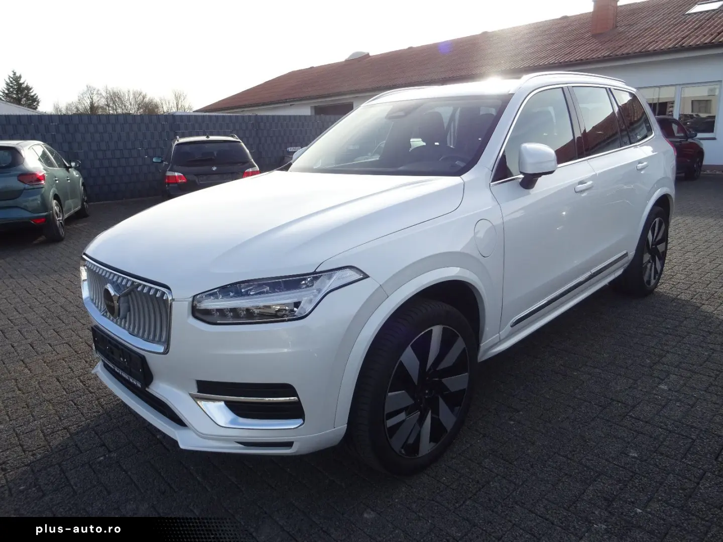 VOLVO XC 90 T8 Plus B Plug-In Hybrid AWD Leder Pano