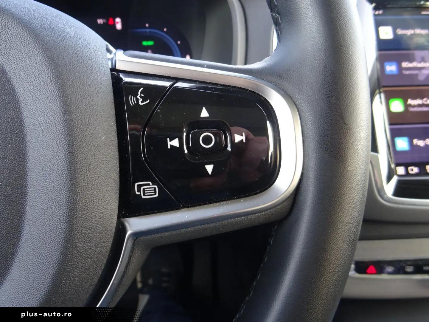 VOLVO XC 90 T8 Plus B Plug-In Hybrid AWD Leder Pano
