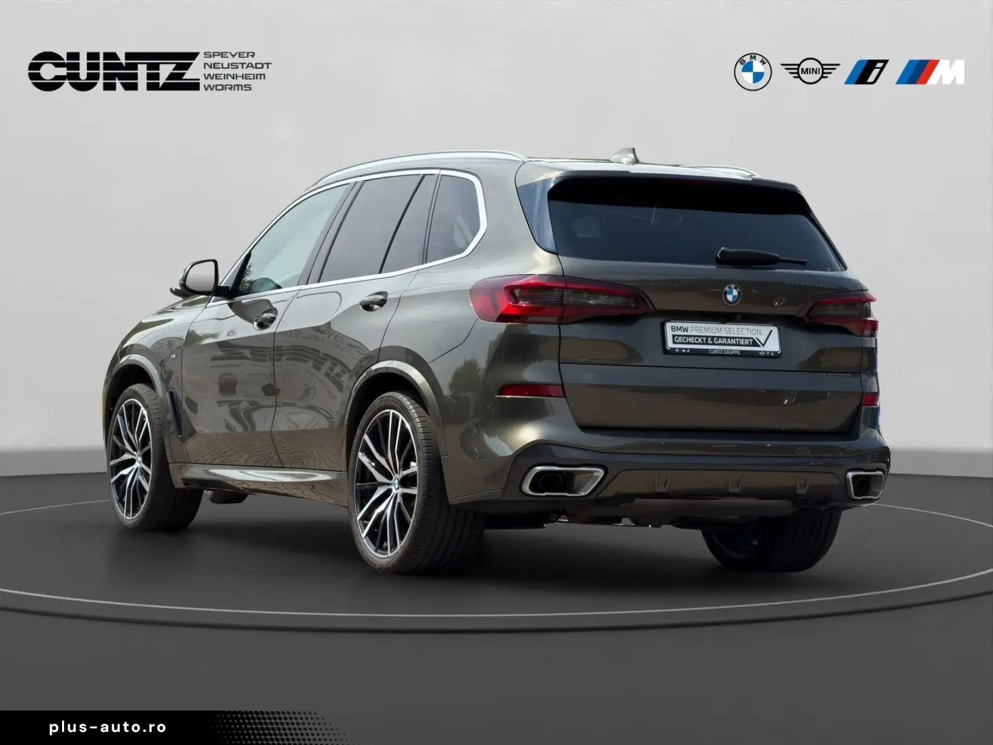 BMW X5 xDrive40i M Sport Harman Kardon Sky Lounge