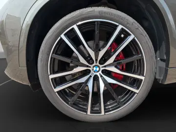 BMW X5 xDrive40i M Sport Harman Kardon Sky Lounge