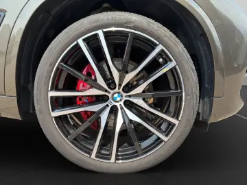 BMW X5 xDrive40i M Sport Harman Kardon Sky Lounge