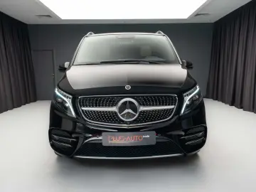 Mercedes-Benz V300 4MATIC AMG VIP Seats