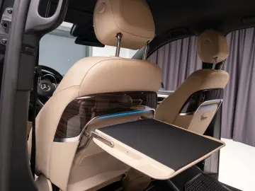 Mercedes-Benz V300 4MATIC AMG VIP Seats
